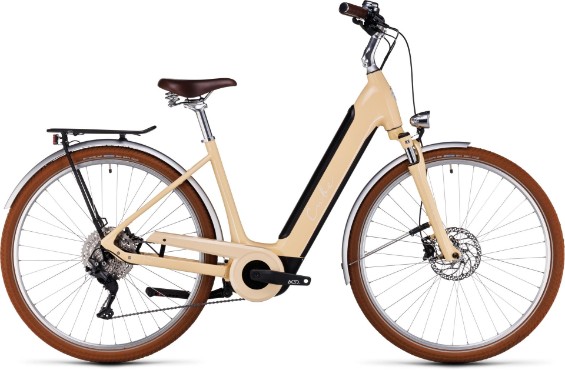 Cube Ella Ride Hybrid 500 Easy Entry Cube Ella Ride Hybrid 500 Easy Entry