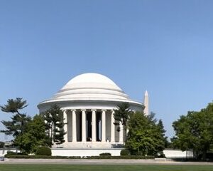Save 20.00%! See the DC Monuments with E-bikes