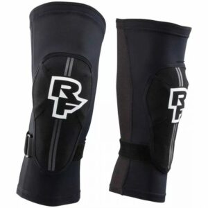 Race Face Indy Stealth Knee Guards - S