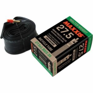 Maxxis: Welterweight Tube 27.5 x 1.90/2.35 Presta
